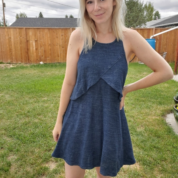 Free People Dresses & Skirts - FREE PEOPLE flattering dress